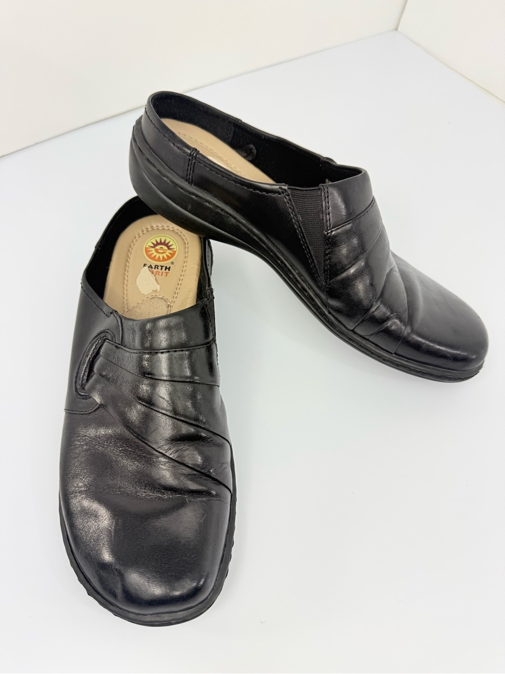 Earth Spirit JENNA Black Leather Pleat Upper Arch Support Slip On Clog Shoes